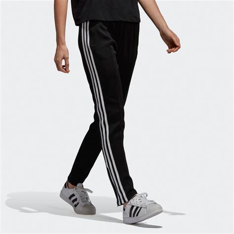 adidas trainingshose sst damen ce2400|adidas Womens SST TP CE2400 at Amazon Women’s Clothing .